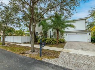 4401 SW 30th Way, Fort Lauderdale, FL 33312