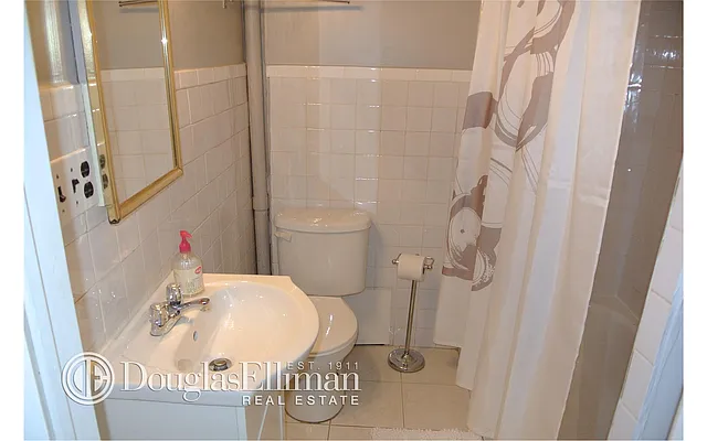 Rented by Douglas Elliman | media 13