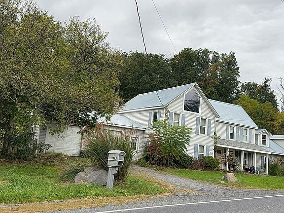 3rd image of 9875 Buffalo Rd