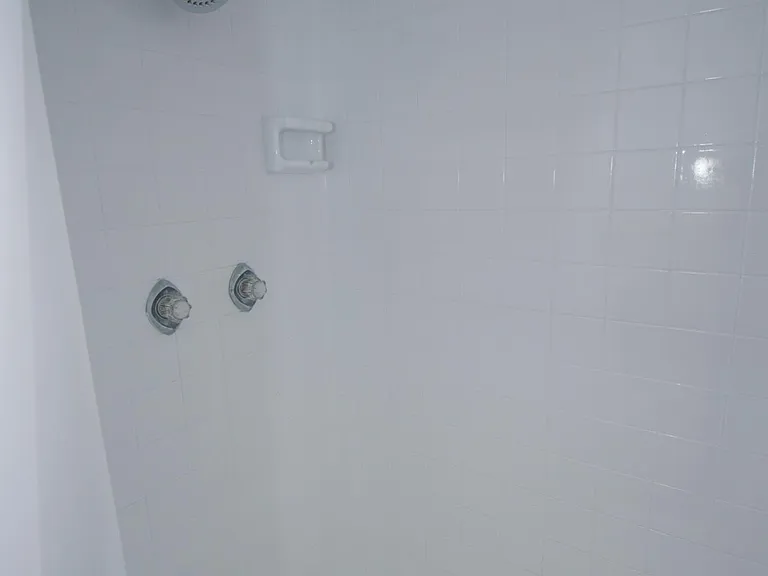 913 Sumter St #102 — Photo 10