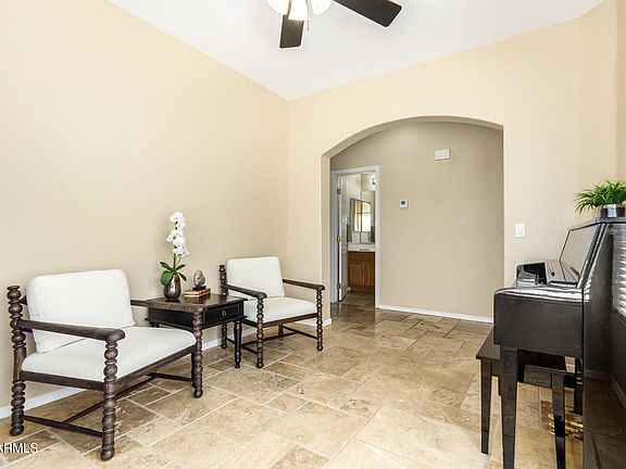 4th image of 12123 N 148TH Avenue