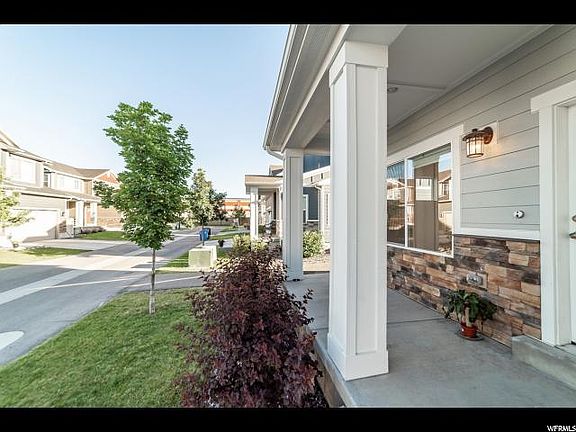 2nd image of 13352 S Moseley Way