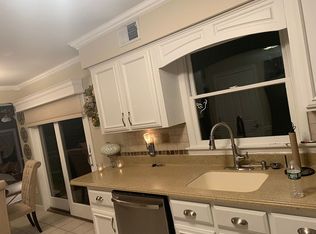 15 Oaktree Rd, Monmouth Junction, NJ 08852