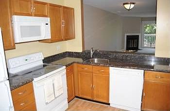 4th image of 2956 Yarling Ct