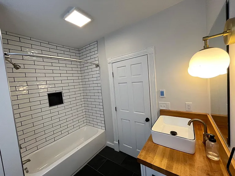176 Elm St #1 — Photo 7