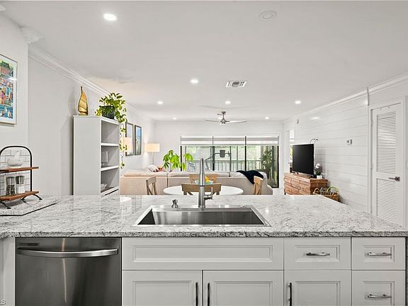 4th image of 1656 Spoonbill LN #B