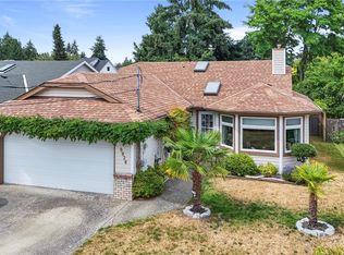 5926 Broadway Rd, Nanaimo, BC V9V1E5