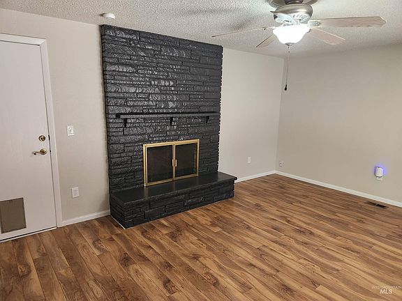 4th image of 5311 N Marcliffe Ave