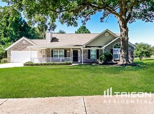 411 Princely Ct, Hampton, GA 30228