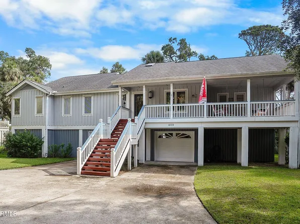 409 Porpoise Dr, Saint Helena Island, SC 29920