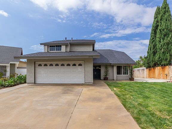 4th image of 1072 Arroyo Dr