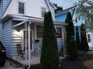 253 Sanders Rd, Buffalo, NY 14216