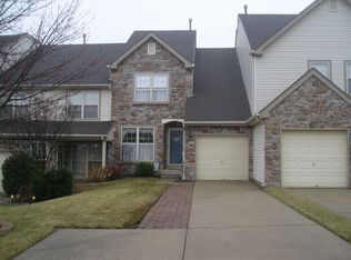 102 Suffield Ct, Chalfont, PA 18914