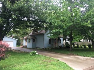 706 W Cass St, Saint Johns, MI