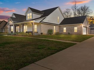 550 Ramsey Dr, Stonewall, LA 71078