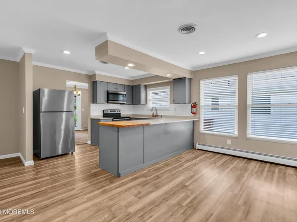 510 Jamaica Blvd, Toms River, NJ 08757