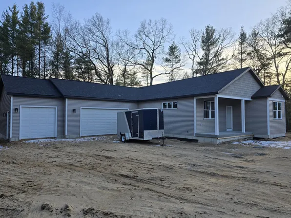 1375 Estate St, Whitehall, MI 49461