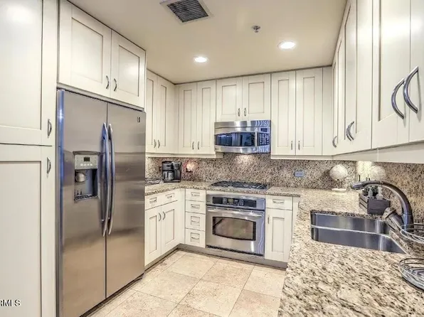 7161 E RANCHO VISTA Drive #1004, Scottsdale, AZ 85251