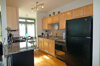 3rd image of 125 S Jefferson St Unit 1107
