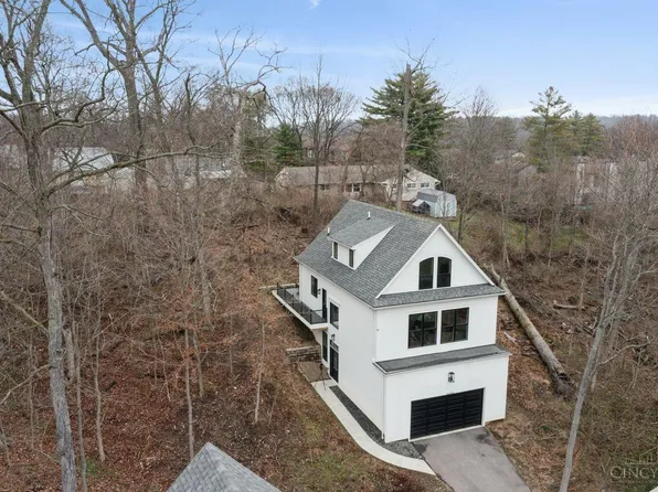 6658 Corbly Rd, Cincinnati, OH 45230