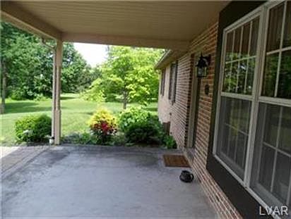 5th image of 2456 Alpine Dr