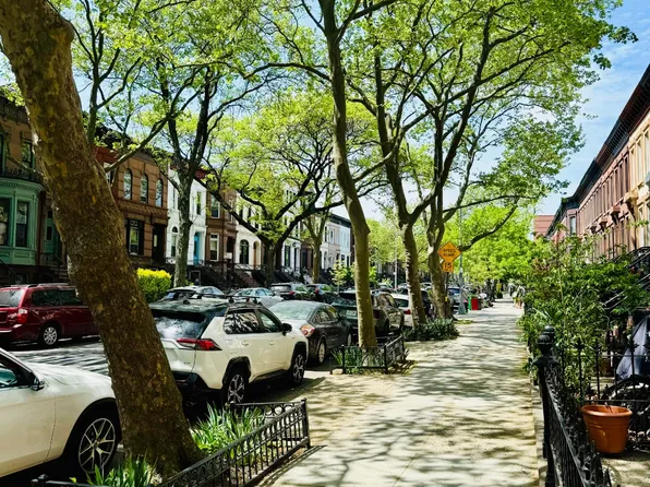 571 Macdonough Street image 22 of 22