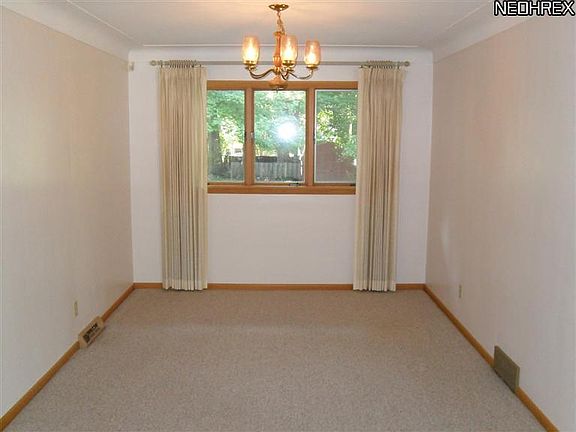 4th image of 6466 Tanglewood Ln