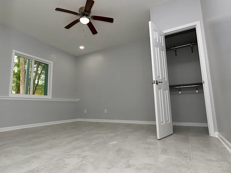 1039 Monticello Dr — Photo 33