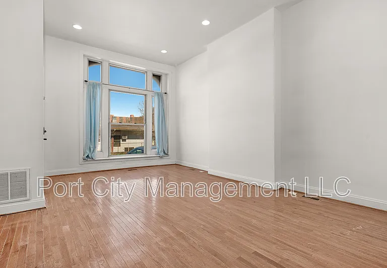 1614 McCulloh St #1 — Photo 4