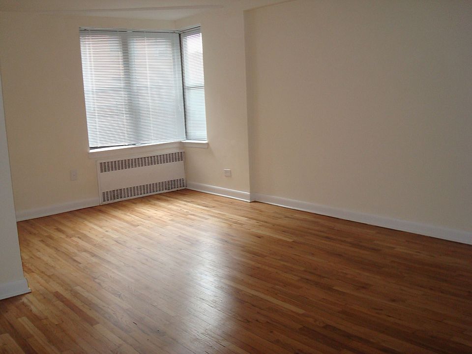 1st image of 7210 41st Ave APT 4G