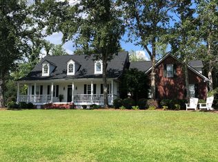 319 Marsh Oaks Dr, Wilmington, NC 28411