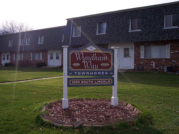 Monument Sign_08012017