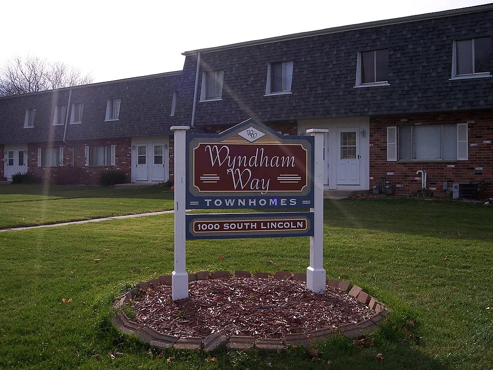 Monument Sign_06092017