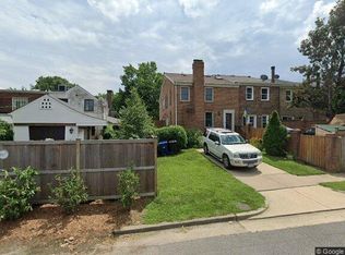 900 Bernard St, Alexandria, VA 22314