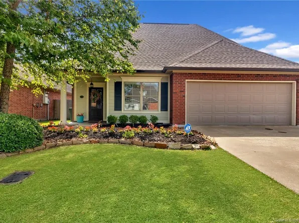 2124 La Cache Dr, Lake Charles, LA 70601