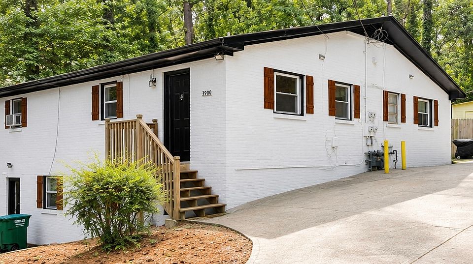 1st image of 3999 Withrow Dr