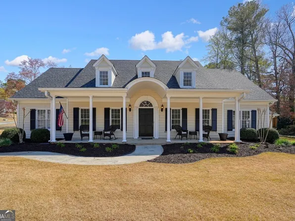 2564 Chestea Dr NE, Marietta, GA 30066