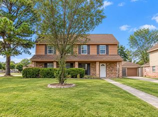 5603 Mossy Timbers Dr, Humble, TX 77346