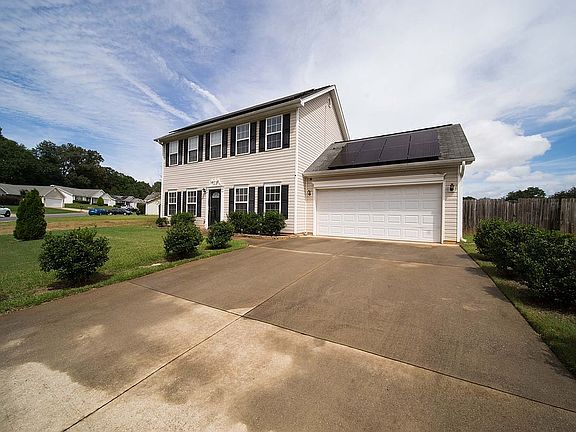 3rd image of 10 Juneau Ct