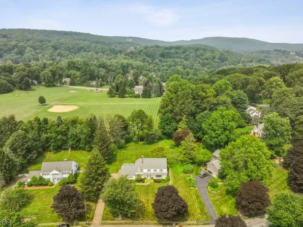 15 Corn Hill Dr, Morris Twp., NJ 07960