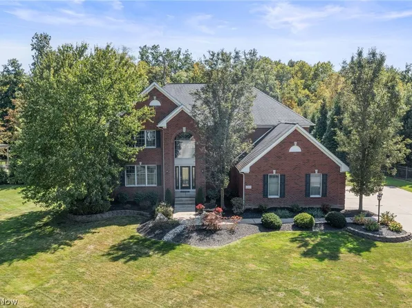 6585 Dorset Ln, Solon, OH 44139