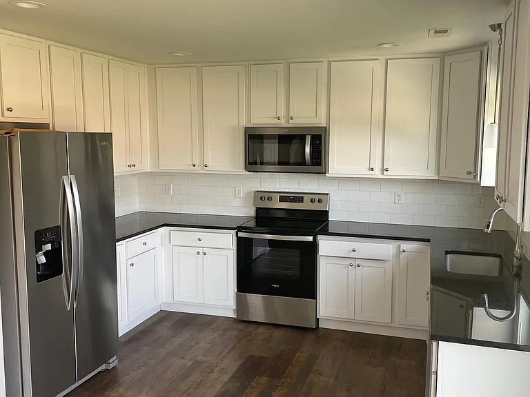 Meriadoc Ln — Photo 8