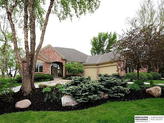 2nd image of 16301 Himebaugh Cir