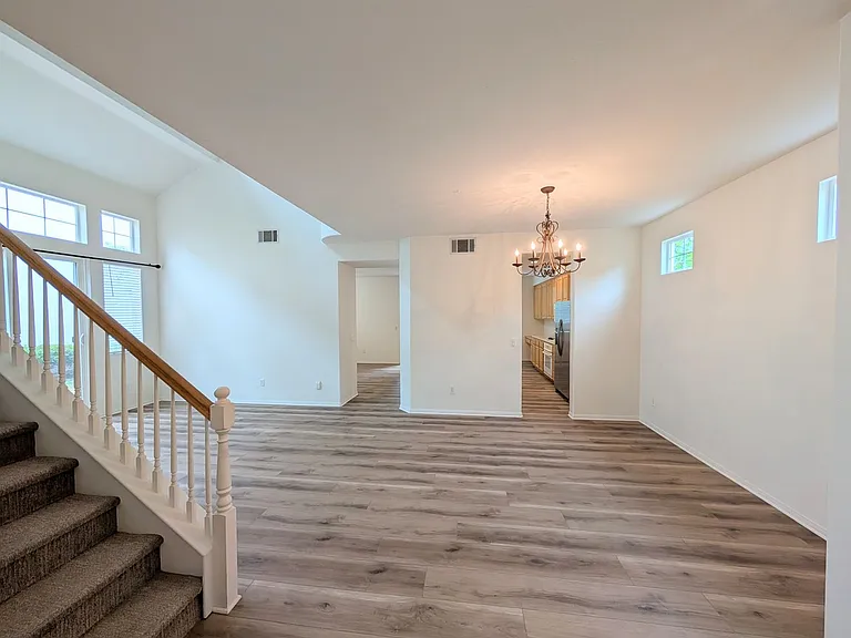 5571 Foxtail Loop — Photo 13