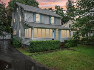 18 Orchard St, Suffern, NY 10901