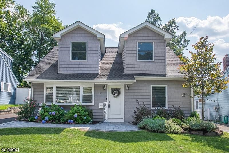 1st image of 55 Sweetwood Dr