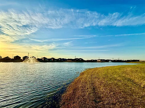 15515 Islandview Ln Photo 1