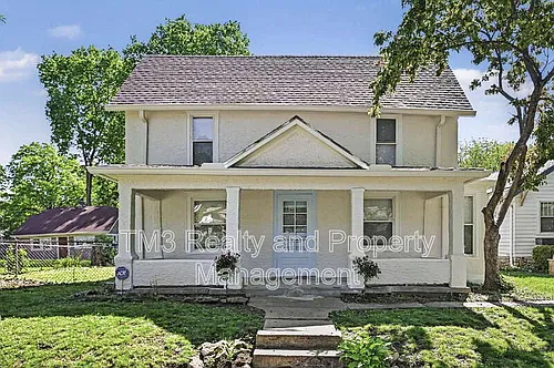 6015 Cherry St Photo 1