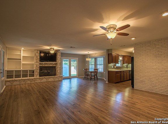 4th image of 4434 Monaco Dr