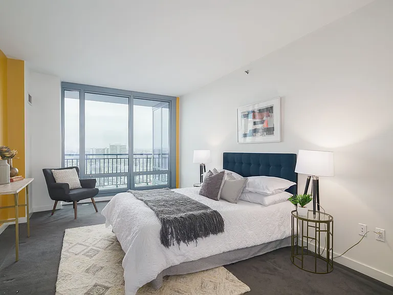 2101 Market St #3201 — Photo 11